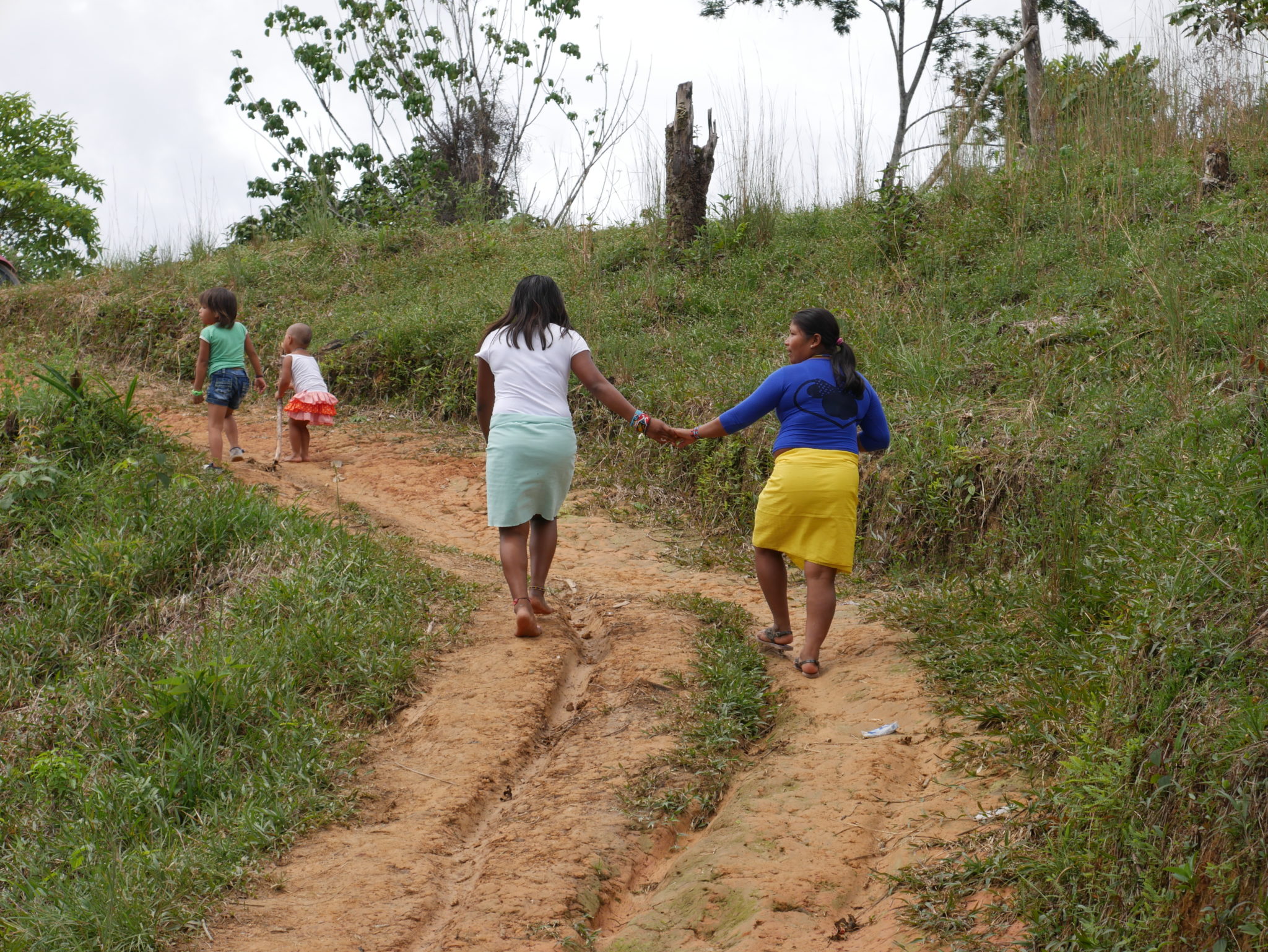 Colombia: Government fails to keep civilians safe as new threats go unchallenged