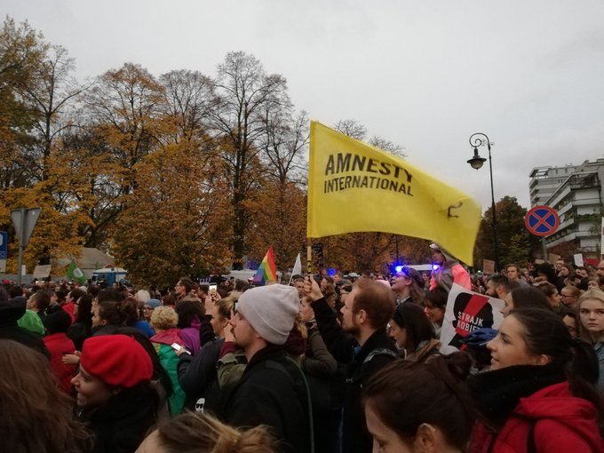 Poland: Law criminalising sexuality education “recklessly retrogressive”